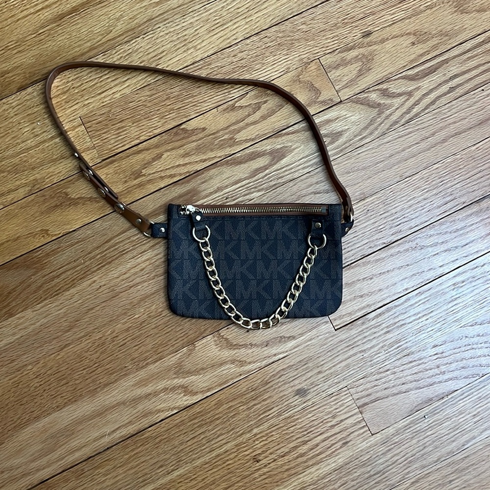 Michael Kors Crossbody